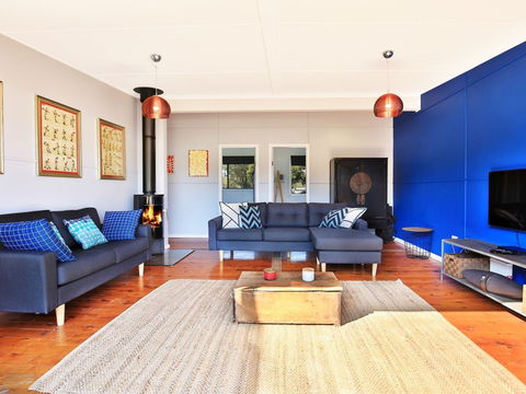 Bluetongue At Culburra - Brisbane 4u 0