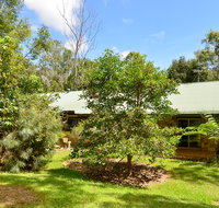 Bushland Cottages and Lodge Yungaburra - Tourism Brisbane