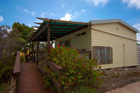 Coodlie Park Farm Retreat - Brisbane 4u 1