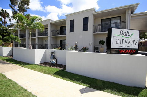 Dalby Fairway Motor Inn - Tourism Brisbane 0