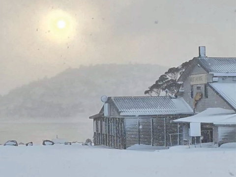 Great Lake Hotel - Brisbane Tourism 1