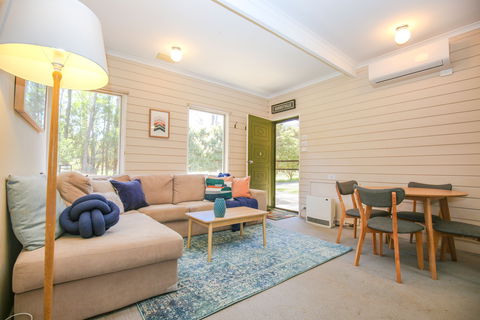 Hylander Holiday Unit - Tourism Brisbane 0