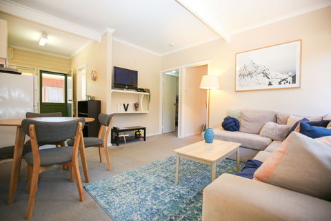Hylander Holiday Unit - Tourism Brisbane 1