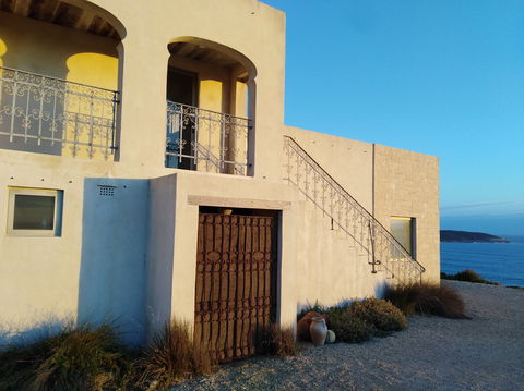 Lejano Bremer Bay - Tourism Brisbane 1