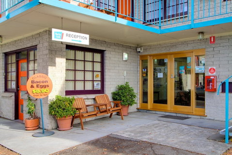 Martin Cash Motel - Tourism Brisbane 1
