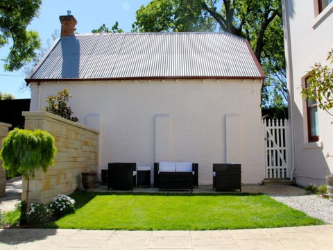 Old Bishop's Quarters - Tourism Brisbane 1