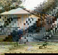 Pretty Beach cabins - Brisbane Tourism
