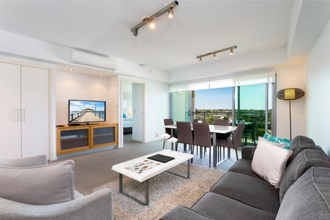 Proximity Waterfront Apartments - Brisbane 4u 2