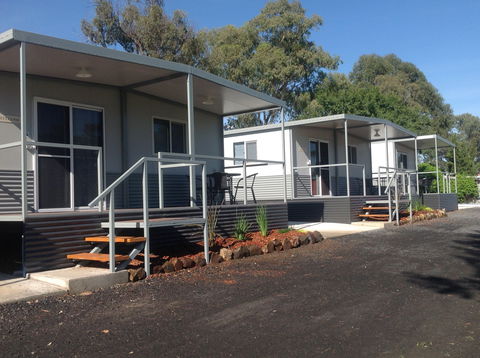 Sapphire City Caravan Park - Brisbane 4u 0