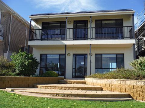 South Shores - Brisbane 4u 0