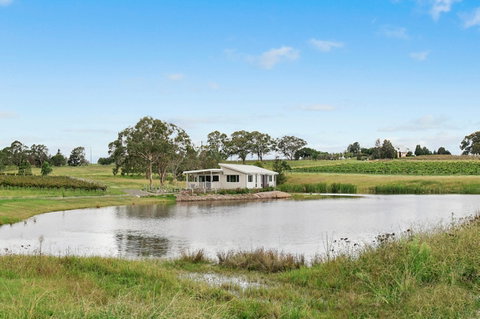 The Lake House - Tourism Brisbane 1