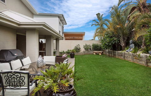 The Sanctuary On Sandon Point - Brisbane 4u 2