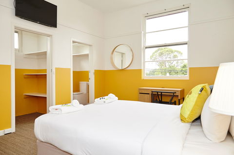 The Erko Hotel - Brisbane 4u 1
