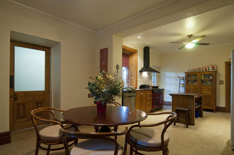The Coffee Palace - Brisbane 4u 1