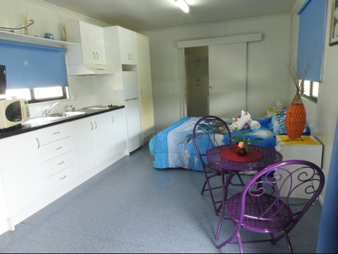 Tropicana Caravan Park Sarina - Tourism Brisbane 1