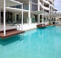 Waters Edge Apartments Cairns - Tourism Brisbane