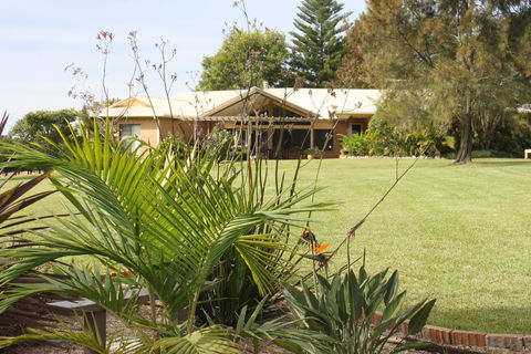 Yarrahapinni Homestead - Tourism Brisbane 0