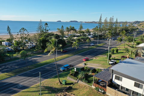 Yeppoon Beach House - Tourism Brisbane 1