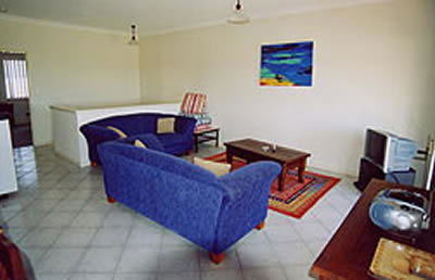 A Beachfront Villa Rockingham - Tourism Brisbane 2