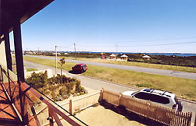 A Beachfront Villa Rockingham - Tourism Brisbane 3