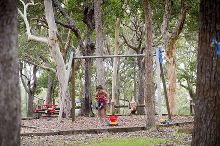 Hungry Head Cabins - Tourism Brisbane 4