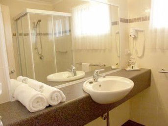 Armidale Pines Motel - Brisbane 4u 1