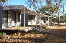 Moora Caravan And Chalet Park - Tourism Brisbane 3