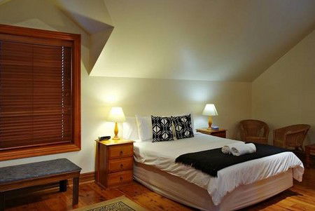 The Mews Studio Apartments - Brisbane 4u 4