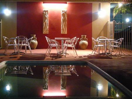 Desert Sand Motor Inn - Brisbane Tourism 1