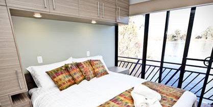 Aaah Willandra Houseboats - Brisbane 4u 1