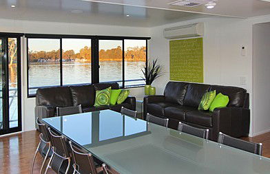 All Seasons Houseboats - Brisbane 4u 2