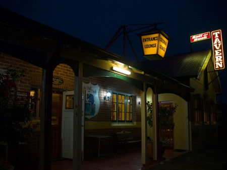 The Bull And Bush Tavern - Brisbane Tourism 0