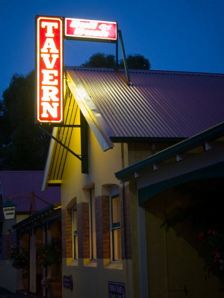The Bull And Bush Tavern - Brisbane Tourism 3