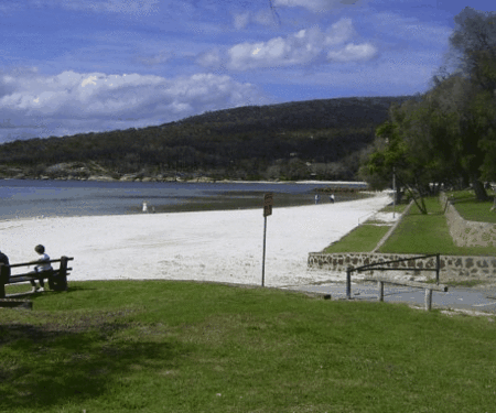 Emu Beach Chalets - Tourism Brisbane 1