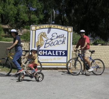 Emu Beach Chalets - Tourism Brisbane 4