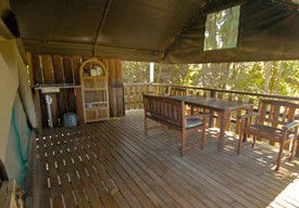 Lions Den Hotel - Tourism Brisbane 2