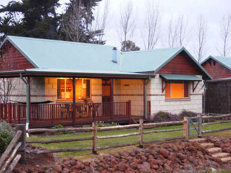 Clover Cottage Country Retreat - Brisbane Tourism 2