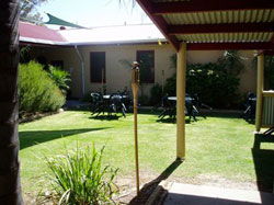 Yarloop Hotel - Tourism Brisbane 3