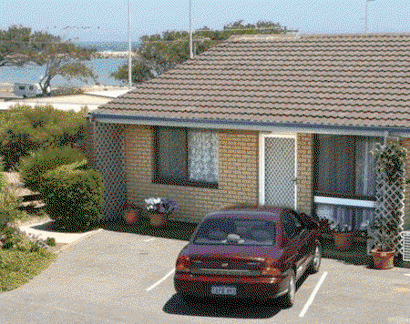 Port Denison Holiday Units - Tourism Brisbane 0