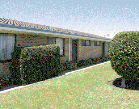 Port Denison Holiday Units - Tourism Brisbane 3
