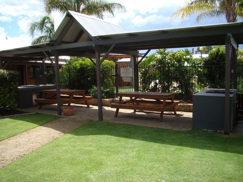 Dunsborough Central Motel - Brisbane 4u 1