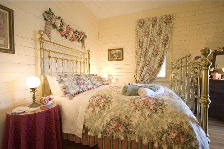 Aunty Lils Heritage Cottages - Brisbane 4u 4