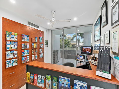 Akama Resort - Brisbane 4u 1