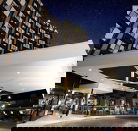Atura Albury - Brisbane 4u