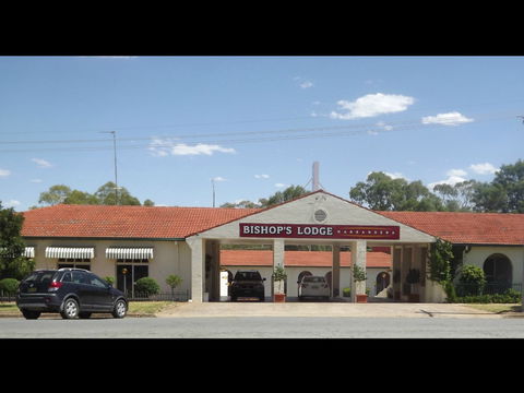 Bishop's Lodge - Brisbane 4u 1