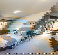 Chatby Lane Lorne - Tourism Brisbane