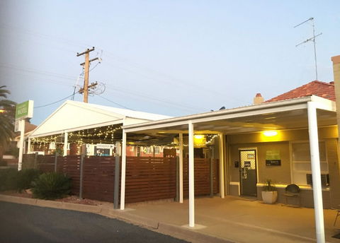 Court Street Motel - Brisbane 4u 2