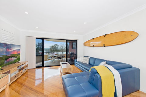 Dolphin Cove  North Haven - Brisbane 4u 0