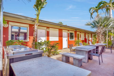 Econo Lodge Karratha - Tourism Brisbane 0