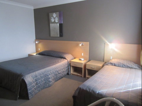 El Toro Motor Inn - Tourism Brisbane 1